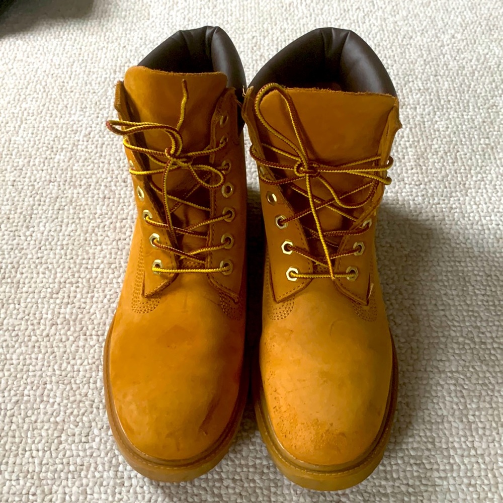 Timberland size 9 Mens boots